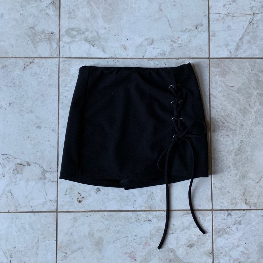 Skort